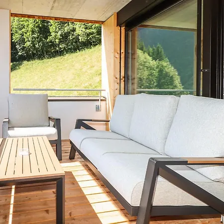 Apartamento Mit Terrasse *